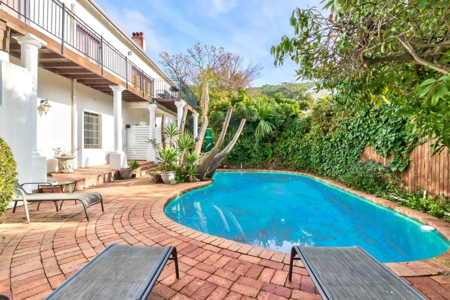 4 Bedroom Property for Sale in Tamboerskloof Western Cape